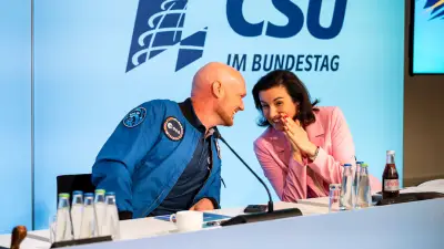 CSU fordert nationale Weltraumflotte mit über 1000 Satelliten