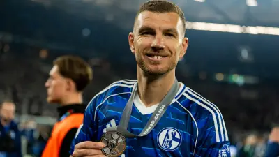 Dzeko-Geheimgipfel in Kroatien: Schalke-Boss Baumann wirbt um den Stürmer