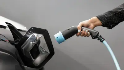 E-Auto-Förderung: Fast jede zweite Bewilligung an Haushalte mit wenig Geld
