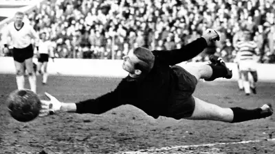 Ex-Nationaltorwart Manfred Manglitz im Alter von 86 Jahren gestorben