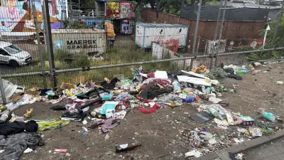 Falsche Müllsherriffs in Berlin: 55 Euro Strafe für eine Flasche