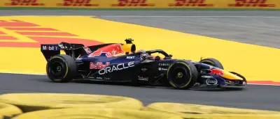 Formel 1 in Belgien: Verstappen dominiert erstes Training