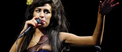 Gericht: Vater von Amy Winehouse muss Millionensumme zahlen
