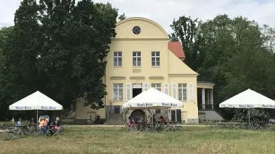 Gutspark Neukladow: Millionen-Investition für Havelufer-Tourismus
