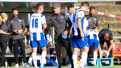 Hertha BSC: Grönning trifft dreimal – Nationalspieler wird zum Vorbild