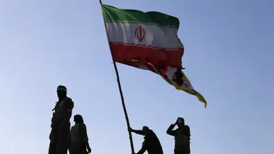 Iranische Vergeltungsliste: Merz im Visier – Sicherheitspolitiker warnen vor Anschlägen