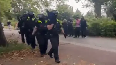 Jagd auf CSD-Terroristen: Polizei durchsucht Gartenlaube in Berlin-Spandau