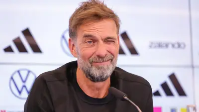 Jürgen Klopp startet als Bundestrainer: Vision für Heavy-Metal-Fußball