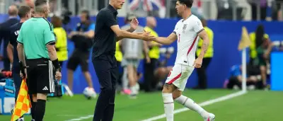 Kabinenstreich: Stones täuscht vor Tuchel Verletzung vor