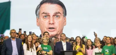 KI-Video über Bolsonaro: Justiz untersucht möglichen Verstoß gegen Hausarrestauflagen