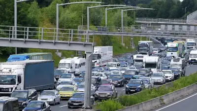 Kilometerlanger Stau auf A7 in Hamburg rund um den Elbtunnel