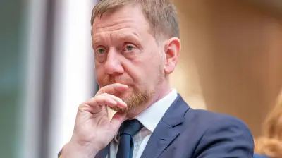 Kretschmer kritisiert Schenderlein-Ablösung – Merz verteidigt Personalrochade