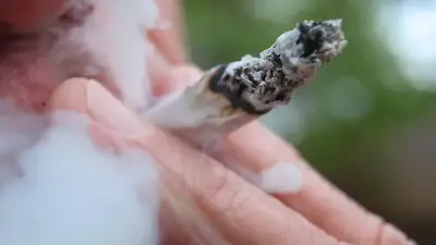 Landshut: 118 Joints und 146 Snus-Dosen an Tankstelle sichergestellt