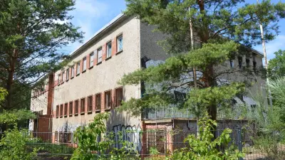 Lost Place am S-Bahnhof Wuhlheide: Früheres Bahngelände und BVG-Projekt