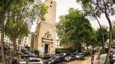 Lutherkirche in Köln: Hunderte protestieren gegen Schließung