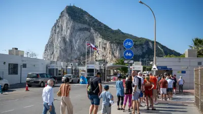 Nach über 100 Jahren: Grenzkontrollen zwischen Spanien und Gibraltar fallen