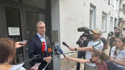 Neustart im Wahlkampf: Opposition attackiert neuen CDU-Spitzenkandidaten Evers