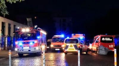 Nichtschwimmer stürzt in Spree nahe Oberbaumbrücke – Freunde retten ihn