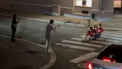 Norwegen-Fans rudern mitten in der Nacht überall für die Nationalmannschaft
