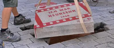 Potsdams Lieblingsfilm verewigt: Granitplatte für „Ich war Neunzehn“