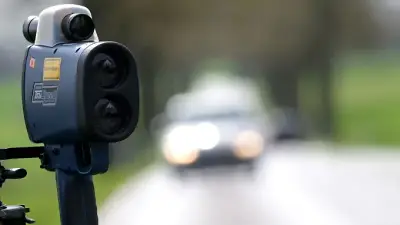 Raser in Magdeburg mit 156 km/h geblitzt – 800 Euro Bußgeld und Fahrverbot