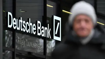 Razzia bei Deutscher Bank: Mitarbeiter veruntreute 630.000 Euro