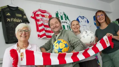 Reisebüro am Alex: Travelmanagement für Fußballprofis vor Saisonstart