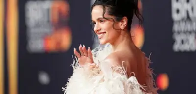 Rosalía entschuldigt sich bei argentinischen Fans nach TikTok-Boykottaufrufen