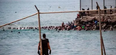 Rund 1500 Migranten schwimmen von Marokko zur EU-Exklave Ceuta