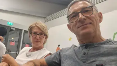 Ryanair-Drama: Ehefrau rettet Mann vor Sog in 4500 Metern Höhe