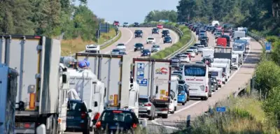 Schlimmstes Stauwochenende des Sommers: ADAC und ACE warnen