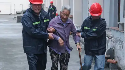 Taifun „Bavi“: Fast zwei Millionen Chinesen evakuiert – Todesopfer