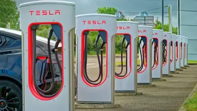 Tesla verbrennt 1,1 Milliarden Dollar: KI-Investitionen belasten Quartalszahlen