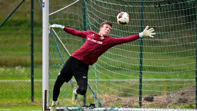 Torwart-Kampf bei Dynamo: Bethke kontert Schreiber – wer ist Favorit?