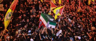 USA und Iran: Trotz Angriffen weiter Gespräche – Chamenei beerdigt