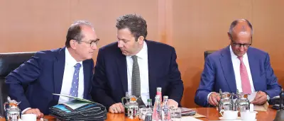 ZDF-Politbarometer: 63% der Deutschen lehnen Reformen der Regierung ab