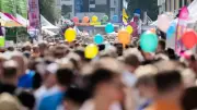 32. Lesbisch-schwules Stadtfest in Berlin eröffnet: Zehntausende erwartet