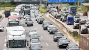 ADAC warnt: Ferienverkehr erreicht am Wochenende neuen Höhepunkt
