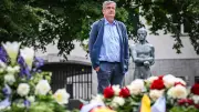 AfD-Kranz bei Stauffenberg-Gedenken entfernt: Bonhoeffer-Großneffe rechtfertigt Aktion