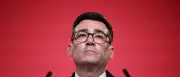 Andy Burnham: Neuer Premier will bodenständig regieren