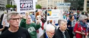 Anti-Trump-Protest in Berlin: Amerikaner warnen vor Faschismus in den USA