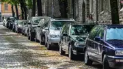 Anwohnerparken: Gebühr spiegelt weder Knappheit noch Wert wider