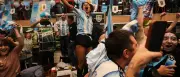 Argentinien im WM-Fieber: Uber erlaubt Springen im Auto