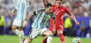 Argentinien ringt Schweiz nieder: Messi kämpft um WM-Traum