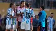 Argentinien-Star Otamendi geht nach WM-Final-Niederlage auf Rodri los