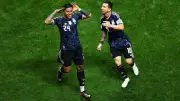 Argentinien zittert sich ins WM-Finale: Messi-Wahnsinn in der Nachspielzeit