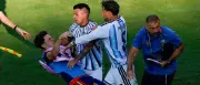 Argentiniens Paredes attackiert Spanier nach WM-Finale – Rote Karte