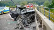 Autofahrer stirbt bei Frontalzusammenstoß mit Lkw auf B312 bei Neckartailfingen