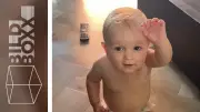 Baby beruhigt sich nur bei Taylor Swift – Video begeistert Millionen