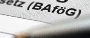 Bafög-Reform: Leistungserhöhungen um ein halbes Jahr verschoben